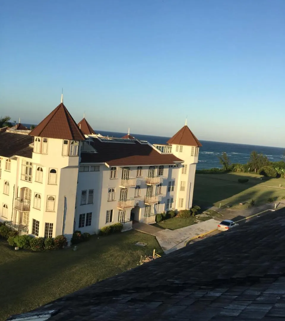 アパート モンテゴ・ベイBruce Seacastle Vacation Penthouseアパートメント ジャマイカ