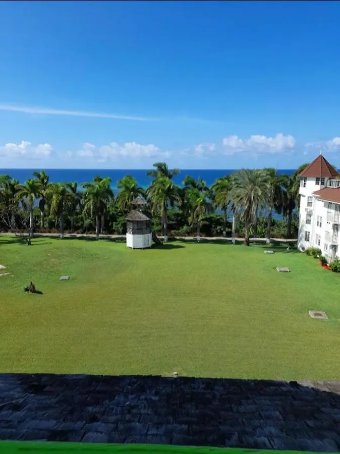 Апартаменты Bruce Seacastle Vacation Penthouse Бухта Монтего 0*,  Ямайка